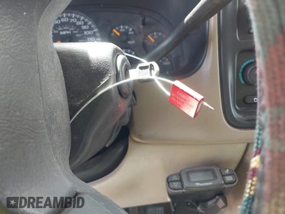 ✅ 2003 Chevrolet Suburban LT • VIN: 1GNFK16Z73J229510 • Лот: 42282515. Опубликован ранее на IAAI с пробегом 360 251 миль. Бесплатный доступ к архиву аукционных продаж из США и подробный отчёт об истории автомобиля на DreamBid. Изображение 11.