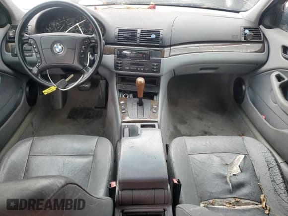 ✅ 1999 BMW 3 Series 328i • VIN: WBAAM533XXFR05054 • Лот: 92950065. Опубликован ранее на Copart с пробегом Не указан. Бесплатный доступ к архиву аукционных продаж из США и подробный отчёт об истории автомобиля на DreamBid. Изображение 8.