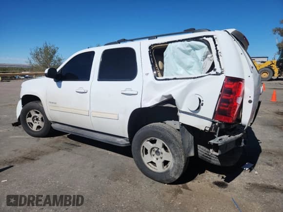 ✅ 2013 Chevrolet Tahoe LT • VIN: 1GNSCBE05DR313851 • Lot: 87058155. Listed on Copart with 178,882 mi. Free auction sales archive from the USA and detailed vehicle history report at DreamBid. Image 2.