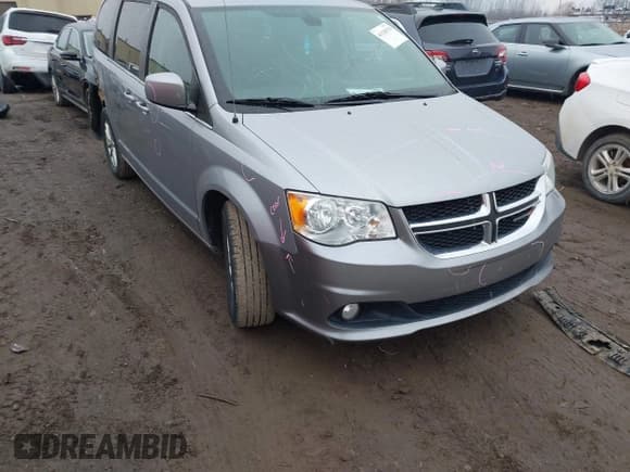 ✅ 2019 Dodge Grand Caravan SXT • VIN: 2C4RDGCGXKR724817 • Lot: 41128378. Listed on IAAI with 100,234 mi. Free auction sales archive from the USA and detailed vehicle history report at DreamBid. Image 1.