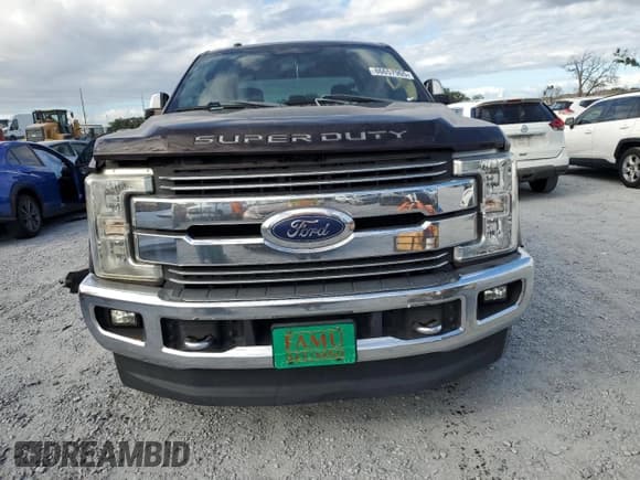 ✅ 2018 Ford F-250 XL • VIN: 1FT7W2BT4JEB87747 • Lot: 86657965. Listed on Copart with 260,189 mi. Free auction sales archive from the USA and detailed vehicle history report at DreamBid. Image 5.