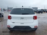 ✅ 2021 Hyundai Venue Denim • VIN: KMHRC8A30MU078522 • Лот: 41553384. Опубликован ранее на IAAI с пробегом 39 323 миль. Бесплатный доступ к архиву аукционных продаж из США и подробный отчёт об истории автомобиля на DreamBid. Изображение 17.