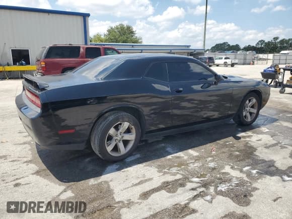 ✅ 2013 Dodge Challenger SXT • VIN: 2C3CDYAG3DH501580 • Лот: 66440405. Опубликован ранее на Copart с пробегом 125 502 миль. Бесплатный доступ к архиву аукционных продаж из США и подробный отчёт об истории автомобиля на DreamBid. Изображение 3.