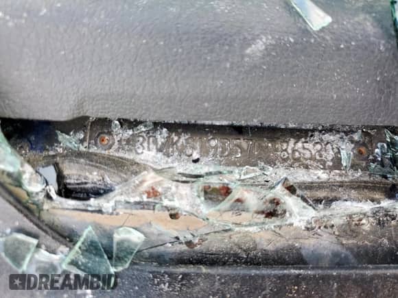 2007 Dodge 1500 SLT z VIN 3D7KS19D57G786520, wystawiony jako Copart lot #62233855 z przebiegiem Nie podano mil oraz Nie do naprawy • Non repairable. Historia ofert i sprzedaży dostępna na DreamBid. Obrazek 12.