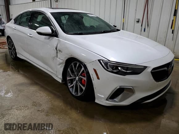 ✅ 2018 Buick Regal GS • VIN: W04GS6SSXJ1130903 • Lot: 55407545. Listed on Copart with 78,096 mi. Free auction sales archive from the USA and detailed vehicle history report at DreamBid. Image 4.