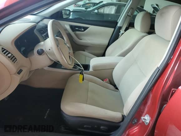 2015 Nissan Altima S z VIN 1N4AL3AP0FC157873, wystawiony jako Copart lot #69686395 z przebiegiem 76 482 mil mil oraz Szkoda całkowita • Salvage title. Historia ofert i sprzedaży dostępna na DreamBid. Obrazek 7.