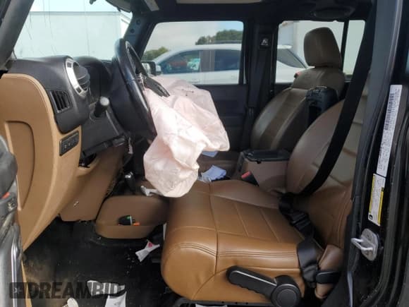 ✅ 2012 Jeep Wrangler Unlimited Rubicon • VIN: 1C4HJWFG4CL173725 • Lot: 83833825. Wystawiony na Copart z przebiegiem 178 886 mil. Bezpłatny archiwum sprzedaży aukcyjnych z USA i szczegółowy raport historii pojazdu na DreamBid. Zdjęcie 7.