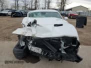 ✅ 2019 Dodge Challenger SXT • VIN: 2C3CDZGG2KH529493 • Lot: 91109685. Wystawiony na Copart z przebiegiem 53 924 mil. Bezpłatny archiwum sprzedaży aukcyjnych z USA i szczegółowy raport historii pojazdu na DreamBid. Zdjęcie 5.