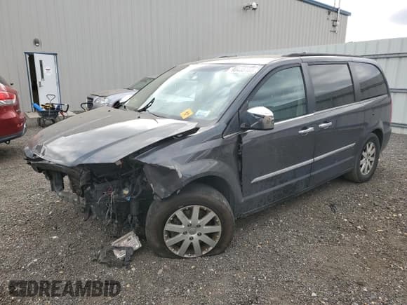 ✅ 2012 Chrysler Town & Country Touring L • VIN: 2C4RC1CGXCR209348 • Лот: 90435185. Опубликован ранее на Copart с пробегом 110 681 миль. Бесплатный доступ к архиву аукционных продаж из США и подробный отчёт об истории автомобиля на DreamBid. Изображение 1.