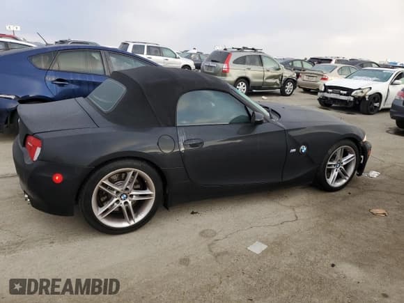 ✅ 2007 BMW Z4 M • VIN: 5UMBT93527LY53628 • Лот: 89154245. Опубликован ранее на Copart с пробегом 91 677 миль. Бесплатный доступ к архиву аукционных продаж из США и подробный отчёт об истории автомобиля на DreamBid. Изображение 3.