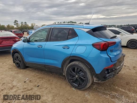 ✅ 2025 Buick Encore GX Sport Touring • VIN: KL4AMDSL6SB121625 • Лот: 95917885. Опубликован ранее на Copart с пробегом Не указан. Бесплатный доступ к архиву аукционных продаж из США и подробный отчёт об истории автомобиля на DreamBid. Изображение 2.