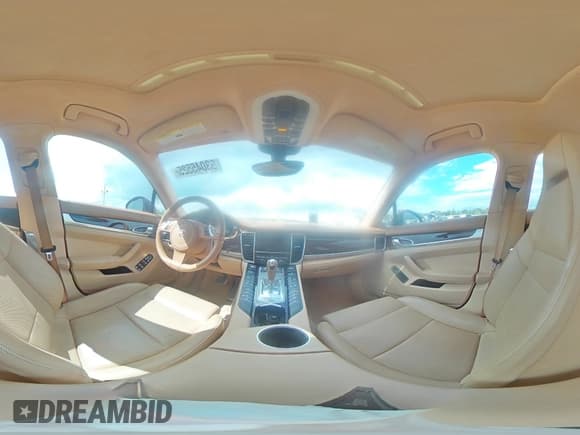 ✅ 2010 Porsche Panamera S • VIN: WP0AB2A71AL064974 • Lot: 53045525. Wystawiony na Copart z przebiegiem 44 181 mil. Bezpłatny archiwum sprzedaży aukcyjnych z USA i szczegółowy raport historii pojazdu na DreamBid. Zdjęcie 13.