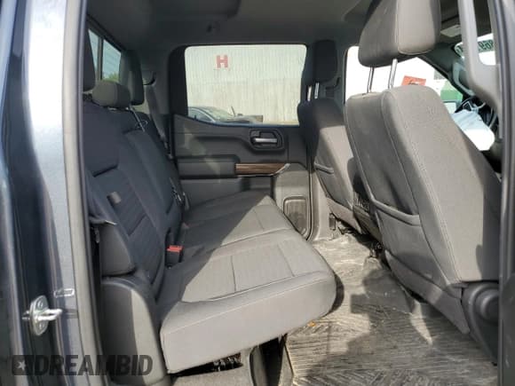 ✅ 2021 Chevrolet Silverado 1500 LT Trail Boss • VIN: 1GCPYFEL0MZ274670 • Lot: 58691914. Wystawiony na Copart z przebiegiem 43 060 mil. Bezpłatny archiwum sprzedaży aukcyjnych z USA i szczegółowy raport historii pojazdu na DreamBid. Zdjęcie 11.