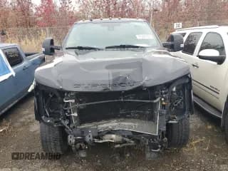 ✅ 2019 Ford F-250 XL • VIN: 1FT7W2BT4KEE10323 • Lot: 91902735. Wystawiony na Copart z przebiegiem 165 338 mil. Bezpłatny archiwum sprzedaży aukcyjnych z USA i szczegółowy raport historii pojazdu na DreamBid. Zdjęcie 5.