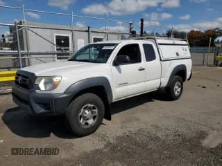 ✅ 2015 Toyota Tacoma • VIN: 5TFUX4ENXFX032396 • Lot: 80029845. Listed on Copart with 205,773 mi. Free auction sales archive from the USA and detailed vehicle history report at DreamBid. Image 1.