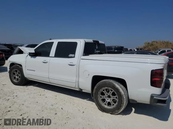 ✅ 2017 Chevrolet Silverado 1500 LT • VIN: 3GCPCREH7HG364819 • Лот: 75626094. Опубликован ранее на Copart с пробегом Не указан. Бесплатный доступ к архиву аукционных продаж из США и подробный отчёт об истории автомобиля на DreamBid. Изображение 2.