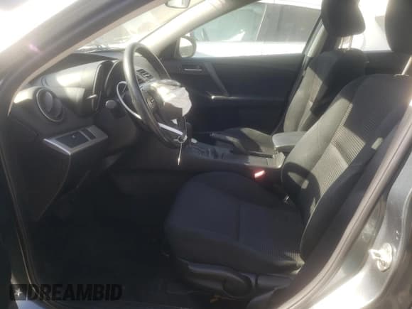 ✅ 2013 Mazda 3 i SV • VIN: JM1BL1TF2D1766771 • Лот: 86668075. Опубликован ранее на Copart с пробегом 8 666 807 миль. Бесплатный доступ к архиву аукционных продаж из США и подробный отчёт об истории автомобиля на DreamBid. Изображение 7.