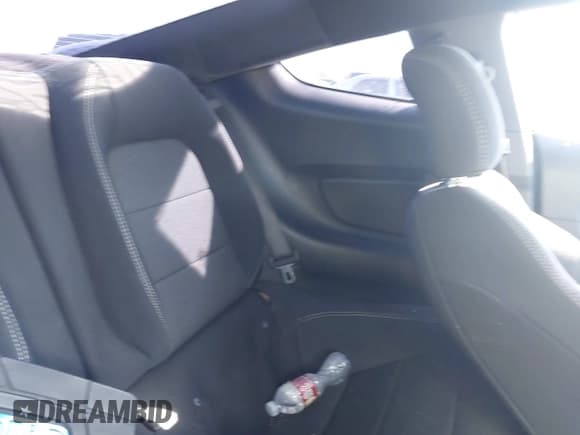 ✅ 2017 Ford Mustang V6 • VIN: 1FA6P8AM6H5203288 • Лот: 43387189. Опубликован ранее на IAAI с пробегом 135 445 миль. Бесплатный доступ к архиву аукционных продаж из США и подробный отчёт об истории автомобиля на DreamBid. Изображение 8.