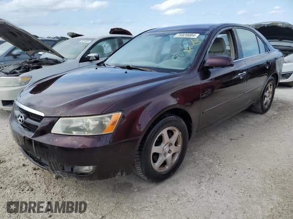 ✅ 2006 Hyundai Sonata GLS • VIN: KMHEU46C26A143064 • Лот: 75920084. Опубликован ранее на Copart с пробегом 215 420 миль. Бесплатный доступ к архиву аукционных продаж из США и подробный отчёт об истории автомобиля на DreamBid. Изображение 1.