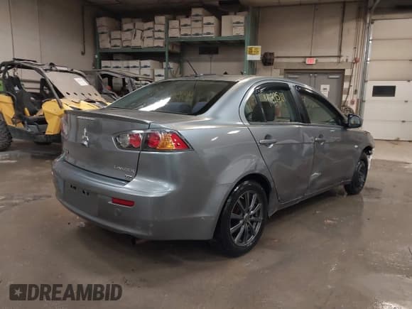 ✅ 2014 Mitsubishi Lancer SE • VIN: JA32V2FW6EU018244 • Lot: 41395111. Listed on IAAI with 160,169 mi. Free auction sales archive from the USA and detailed vehicle history report at DreamBid. Image 4.