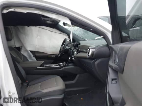 2025 Chevrolet Equinox FWD LT с VIN 3GNAXHEG0SL304222, выставлен на аукционе IAAI как лот 42212235 с пробегом Не указан миль и . История ставок и продаж доступна на DreamBid. Изображение 5.