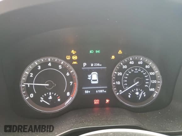 ✅ 2021 Hyundai Venue SE • VIN: KMHRB8A34MU100394 • Lot: 42834705. Listed on Copart with 61,087 mi. Free auction sales archive from the USA and detailed vehicle history report at DreamBid. Image 9.