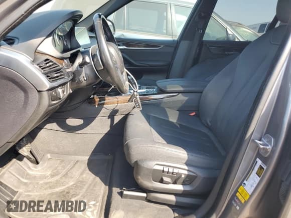 ✅ 2018 BMW X5 xDrive40e • VIN: 5UXKT0C55J0W01301 • Лот: 84983155. Опубликован ранее на Copart с пробегом 138 349 миль. Бесплатный доступ к архиву аукционных продаж из США и подробный отчёт об истории автомобиля на DreamBid. Изображение 7.