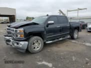 ✅ 2015 Chevrolet Silverado 1500 LT • VIN: 3GCUKREC0FG532436 • Лот: 67099164. Опубликован ранее на Copart с пробегом 172 996 миль. Бесплатный доступ к архиву аукционных продаж из США и подробный отчёт об истории автомобиля на DreamBid. Изображение 1.