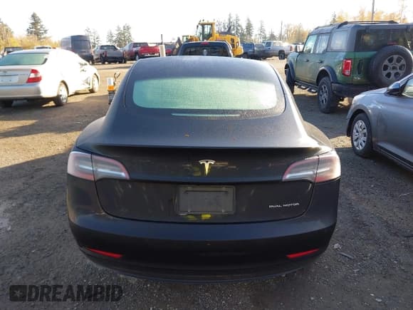 ✅ 2022 Tesla Model 3 Long Range • VIN: 5YJ3E1EBXNF132738 • Лот: 43654321. Опубликован ранее на IAAI с пробегом Не указан. Бесплатный доступ к архиву аукционных продаж из США и подробный отчёт об истории автомобиля на DreamBid. Изображение 16.