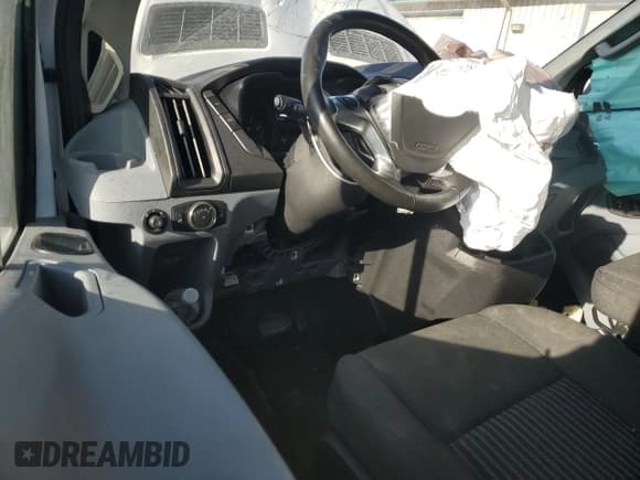 ✅ 2016 Ford Transit XL • VIN: 1FBZX2YM3GKB32338 • Lot: 77943824. Listed on Copart with 69,979 mi. Free auction sales archive from the USA and detailed vehicle history report at DreamBid. Image 8.