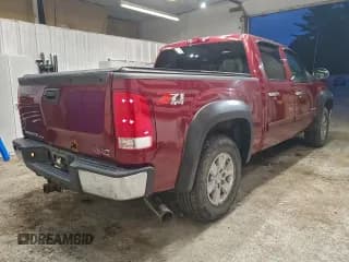 ✅ 2013 GMC Sierra 1500 SLT • VIN: 3GTP2WE70DG136504 • Lot: 93619315. Wystawiony na Copart z przebiegiem 147 577 mil. Bezpłatny archiwum sprzedaży aukcyjnych z USA i szczegółowy raport historii pojazdu na DreamBid. Zdjęcie 3.