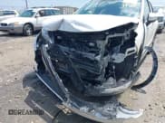 ✅ 2019 Mitsubishi Eclipse Cross SE • VIN: JA4AT5AAXKZ011435 • Lot: 42497288. Wystawiony na IAAI z przebiegiem 62 213 mil. Bezpłatny archiwum sprzedaży aukcyjnych z USA i szczegółowy raport historii pojazdu na DreamBid. Zdjęcie 6.