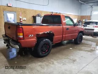 ✅ 2001 Chevrolet Silverado 1500 LS • VIN: 1GCEK14T41Z135442 • Лот: 76320334. Опубликован ранее на Copart с пробегом 237 041 миль. Бесплатный доступ к архиву аукционных продаж из США и подробный отчёт об истории автомобиля на DreamBid. Изображение 3.