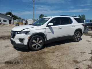 ✅ 2022 Chevrolet Traverse LT • VIN: 1GNEVHKW7NJ147982 • Lot: 66658595. Wystawiony na Copart z przebiegiem 105 194 mil. Bezpłatny archiwum sprzedaży aukcyjnych z USA i szczegółowy raport historii pojazdu na DreamBid. Zdjęcie 1.
