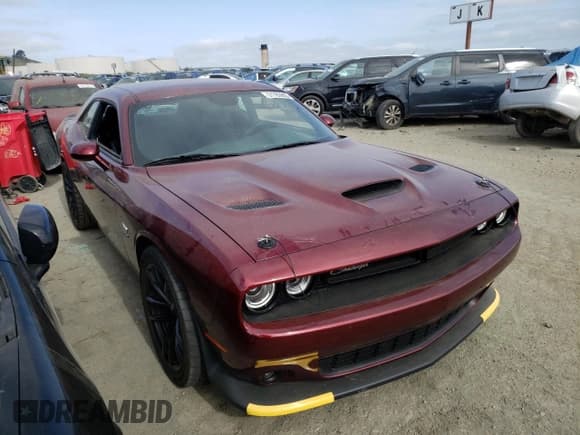 ✅ 2021 Dodge Challenger R/T Scat Pack • VIN: 2C3CDZFJ0MH651656 • Lot: 51783883. Wystawiony na Copart z przebiegiem 8 527 mil. Bezpłatny archiwum sprzedaży aukcyjnych z USA i szczegółowy raport historii pojazdu na DreamBid. Zdjęcie 4.