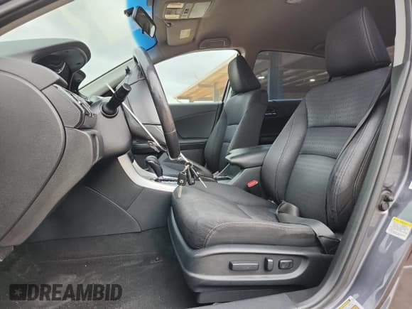 ✅ 2013 Honda Accord Sport • VIN: 1HGCR2F51DA069329 • Lot: 82232415. Listed on Copart with 118,903 mi. Free auction sales archive from the USA and detailed vehicle history report at DreamBid. Image 7.