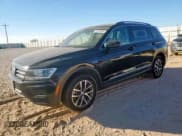 ✅ 2020 Volkswagen Tiguan SE • VIN: 3VV2B7AX3LM078881 • Lot: 82333055. Wystawiony na Copart z przebiegiem 33 913 mil. Bezpłatny archiwum sprzedaży aukcyjnych z USA i szczegółowy raport historii pojazdu na DreamBid. Zdjęcie 1.