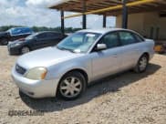 ✅ 2005 Ford Five Hundred SE • VIN: 1FAFP23125G117489 • Lot: 66215175. Wystawiony na Copart z przebiegiem 271 185 mil. Bezpłatny archiwum sprzedaży aukcyjnych z USA i szczegółowy raport historii pojazdu na DreamBid. Zdjęcie 1.
