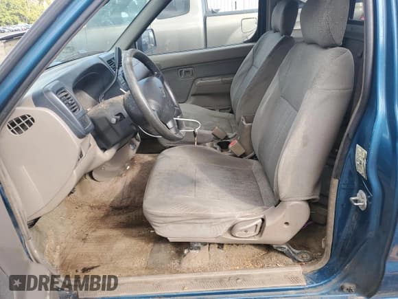 ✅ 2001 Nissan Frontier XE • VIN: 1N6DD26S61C368755 • Lot: 71514755. Listed on Copart with 198,931 mi. Free auction sales archive from the USA and detailed vehicle history report at DreamBid. Image 7.