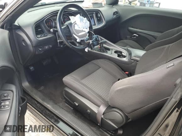 ✅ 2019 Dodge Challenger SXT • VIN: 2C3CDZAG5KH731592 • Lot: 65710414. Wystawiony na Copart z przebiegiem 30 043 mil. Bezpłatny archiwum sprzedaży aukcyjnych z USA i szczegółowy raport historii pojazdu na DreamBid. Zdjęcie 8.