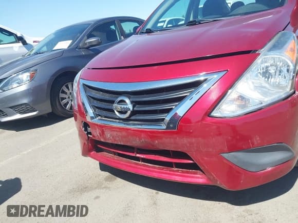 ✅ 2018 Nissan Versa SV • VIN: 3N1CN7AP1JL885402 • Lot: 43018914. Wystawiony na IAAI z przebiegiem 91 409 mil. Bezpłatny archiwum sprzedaży aukcyjnych z USA i szczegółowy raport historii pojazdu na DreamBid. Zdjęcie 16.