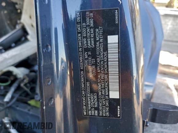 ✅ 2025 Volvo XC90 Plus • VIN: YV4H60PE9S1332385 • Lot: 92760545. Wystawiony na Copart z przebiegiem Nie podano. Bezpłatny archiwum sprzedaży aukcyjnych z USA i szczegółowy raport historii pojazdu na DreamBid. Zdjęcie 13.