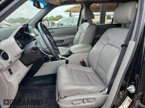 ✅ 2012 Honda Pilot EX-L • VIN: 5FNYF3H67CB015371 • Лот: 84610885. Опубликован ранее на Copart с пробегом 151 169 миль. Бесплатный доступ к архиву аукционных продаж из США и подробный отчёт об истории автомобиля на DreamBid. Изображение 7.