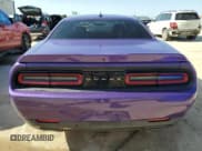 ✅ 2016 Dodge Challenger SXT Plus • VIN: 2C3CDZAG6GH195856 • Lot: 66999684. Wystawiony na Copart z przebiegiem 98 330 mil. Bezpłatny archiwum sprzedaży aukcyjnych z USA i szczegółowy raport historii pojazdu na DreamBid. Zdjęcie 6.
