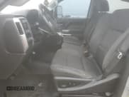 ✅ 2015 Chevrolet Silverado 2500HD LT • VIN: 1GC1KVEG4FF109827 • Lot: 54712205. Wystawiony na Copart z przebiegiem 268 800 mil. Bezpłatny archiwum sprzedaży aukcyjnych z USA i szczegółowy raport historii pojazdu na DreamBid. Zdjęcie 7.