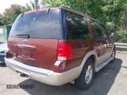✅ 2006 Ford Expedition Eddie Bauer • VIN: 1FMPU17506LA44450 • Лот: 42267018. Опубликован ранее на IAAI с пробегом 265 891 миль. Бесплатный доступ к архиву аукционных продаж из США и подробный отчёт об истории автомобиля на DreamBid. Изображение 4.