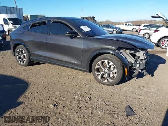 ✅ 2022 Ford Mustang Mach-E Premium • VIN: 3FMTK3SS6NMA03413 • Lot: 43624407. Listed on IAAI with 64,523 mi. Free auction sales archive from the USA and detailed vehicle history report at DreamBid. Image 1.