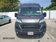 ✅ 2023 Ram ProMaster Window Van • VIN: 3C6MRVUG8PE557467 • Лот: 60333435. Опубликован ранее на Copart с пробегом 11 166 миль. Бесплатный доступ к архиву аукционных продаж из США и подробный отчёт об истории автомобиля на DreamBid. Изображение 5.