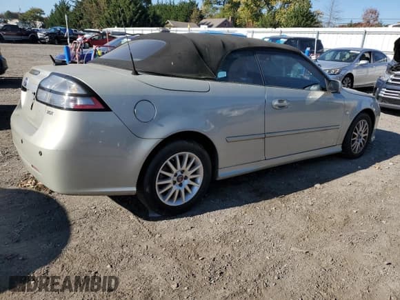✅ 2008 Saab 9-3 • VIN: YS3FB79Y686005890 • Lot: 77331064. Wystawiony na Copart z przebiegiem 187 143 mil. Bezpłatny archiwum sprzedaży aukcyjnych z USA i szczegółowy raport historii pojazdu na DreamBid. Zdjęcie 3.