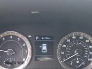 ✅ 2021 Hyundai Venue SEL • VIN: KMHRC8A33MU082855 • Lot: 42055518. Listed on IAAI with 58,949 mi. Free auction sales archive from the USA and detailed vehicle history report at DreamBid. Image 15.